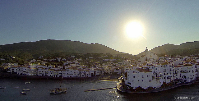 Sonneuntergang in Cadaqués © Joan Lesan